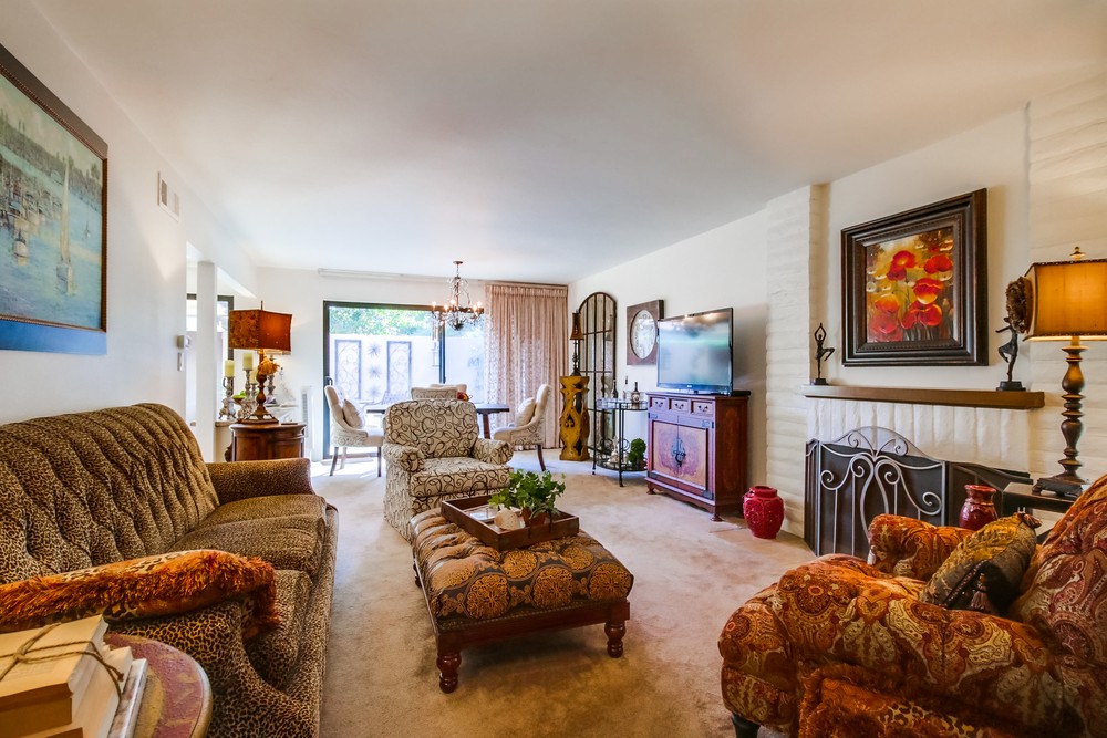 Virtual tour photo 10 of 37 for 4406 Collwood Ln