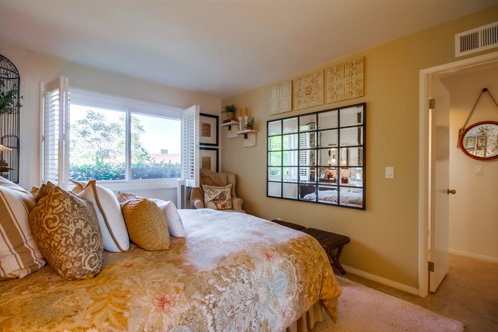 Virtual tour photo 20 of 37 for 4406 Collwood Ln