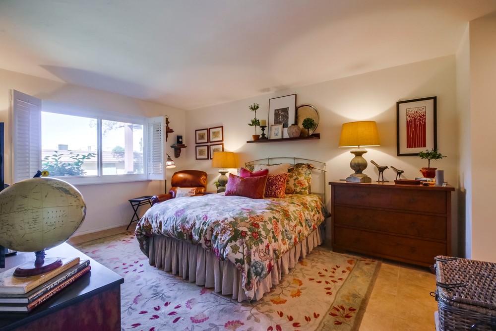Virtual tour photo 23 of 37 for 4406 Collwood Ln