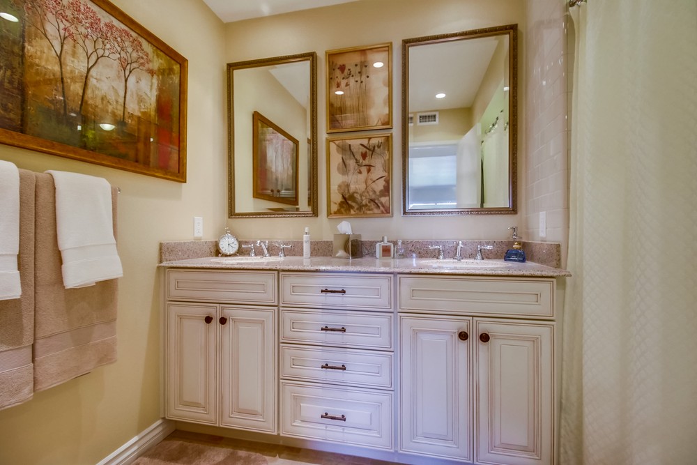 Virtual tour photo 27 of 37 for 4406 Collwood Ln