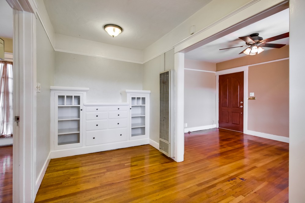 Virtual tour photo 13 of 42 for 4406 Copeland Ave