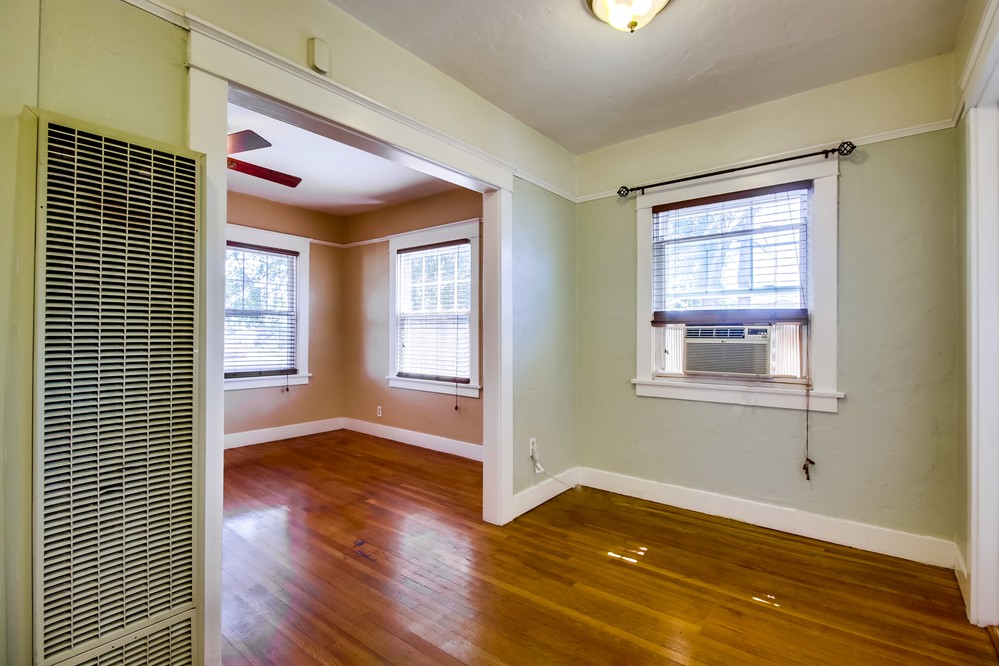Virtual tour photo 14 of 42 for 4406 Copeland Ave