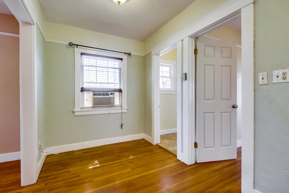 Virtual tour photo 15 of 42 for 4406 Copeland Ave