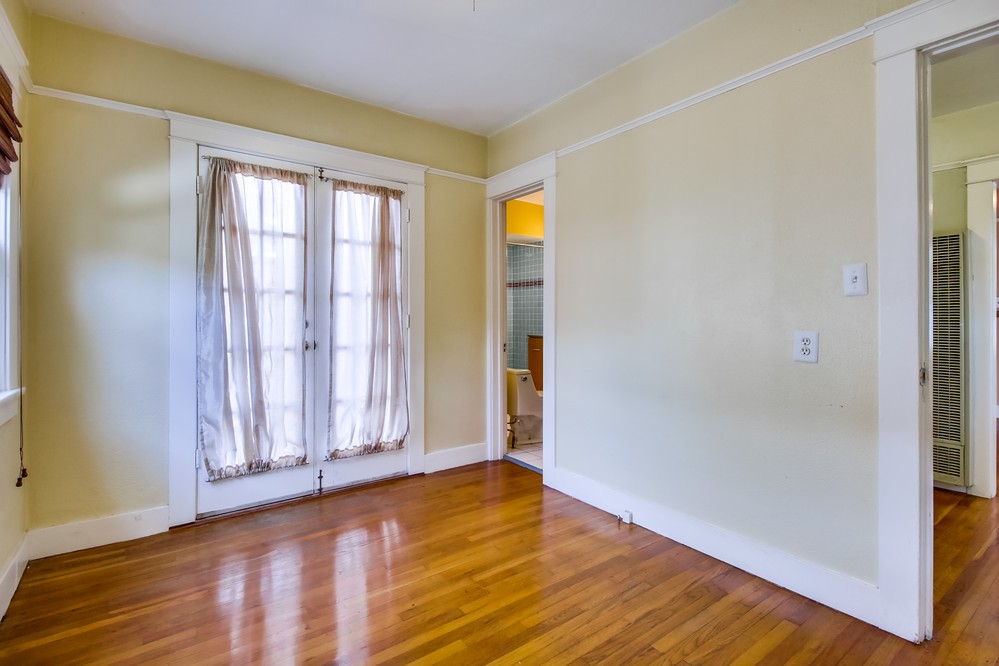Virtual tour photo 27 of 42 for 4406 Copeland Ave