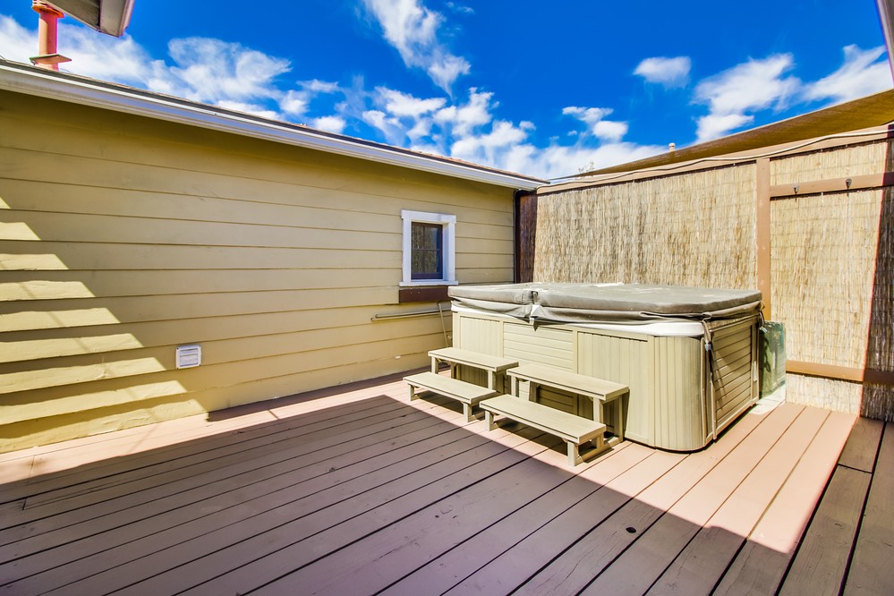 Virtual tour photo 31 of 42 for 4406 Copeland Ave