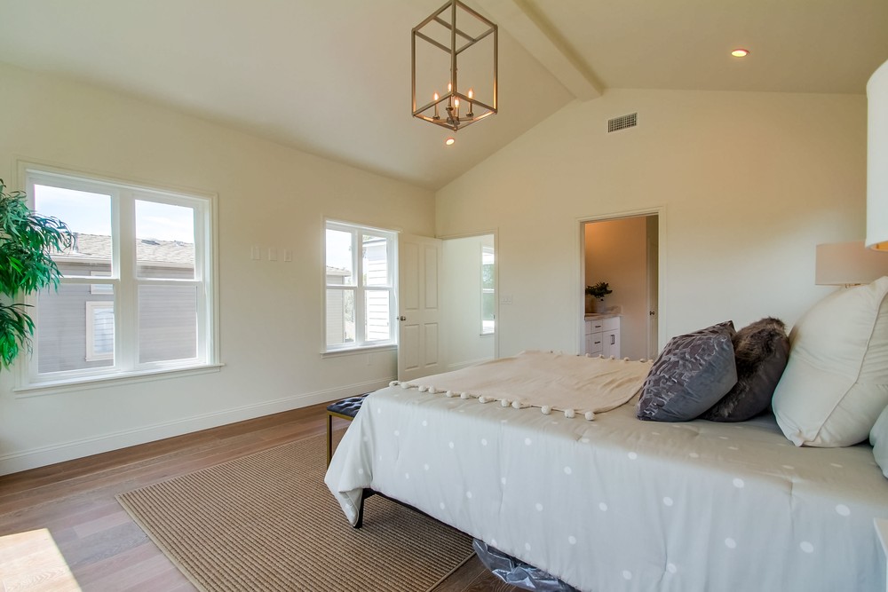 Virtual tour photo 35 of 74 for 4415 New Hampshire St
