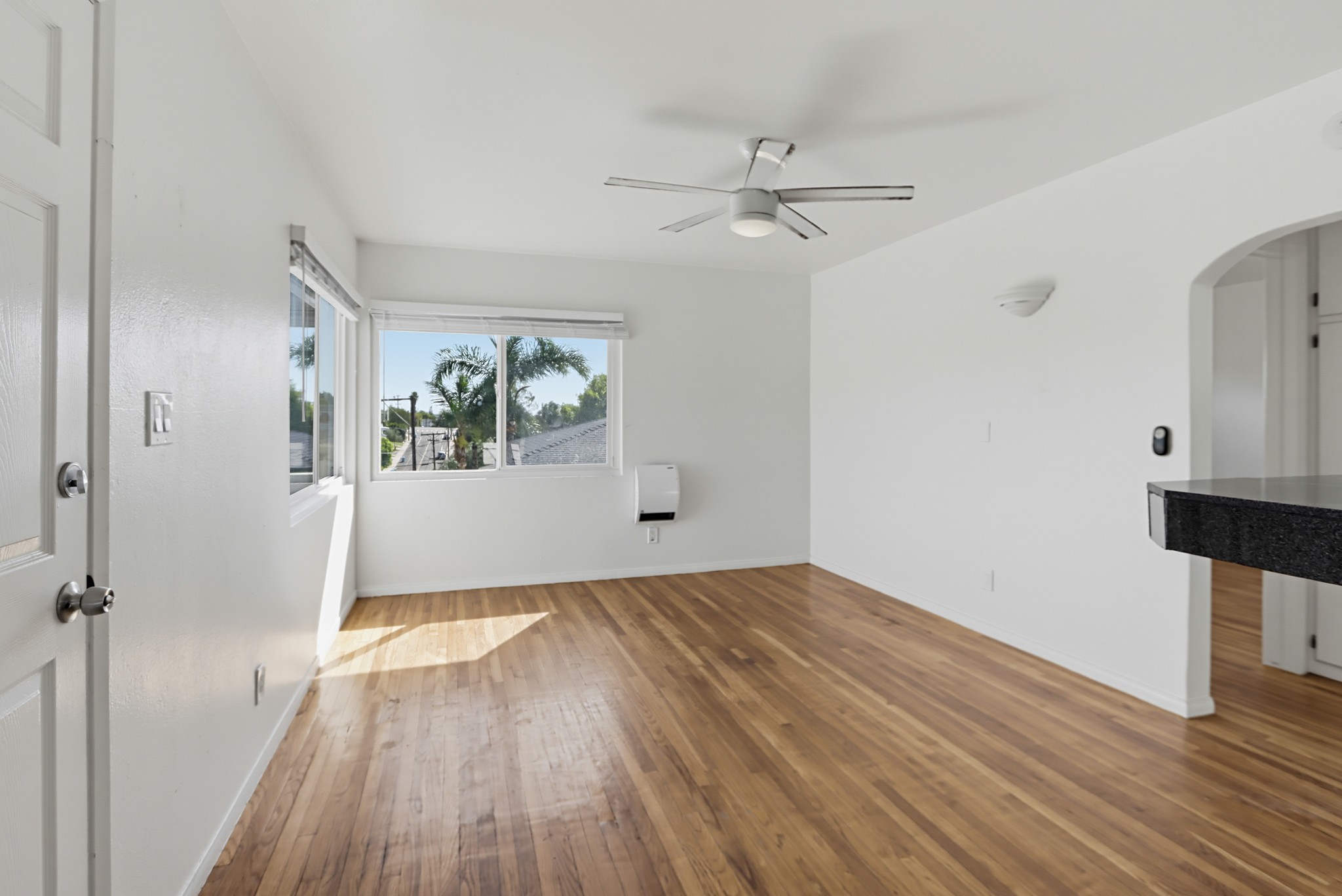 Virtual tour photo 11 of 33 for 4420 58th St