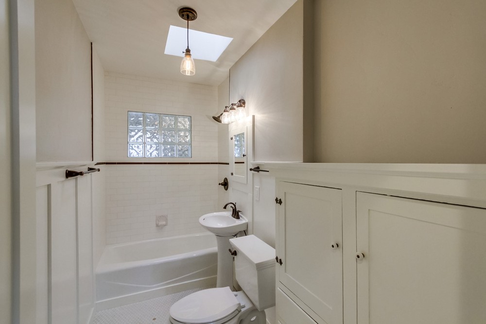 Virtual tour photo 11 of 34 for 4421 37th St