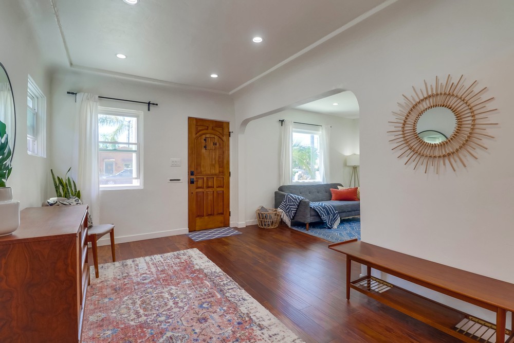 Virtual tour photo 8 of 62 for 4421 41st St