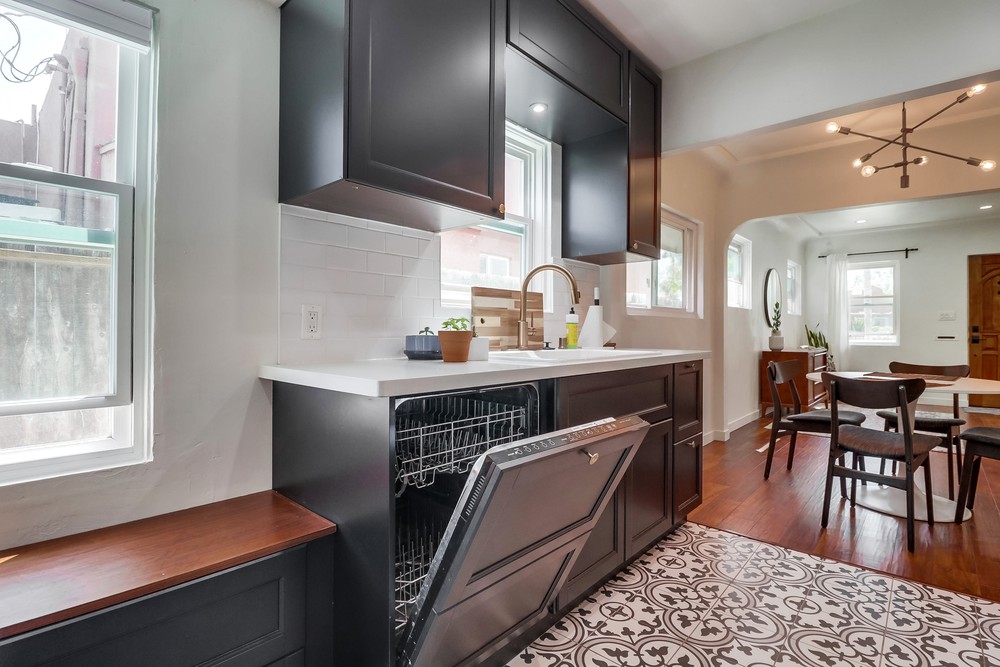 Virtual tour photo 38 of 62 for 4421 41st St