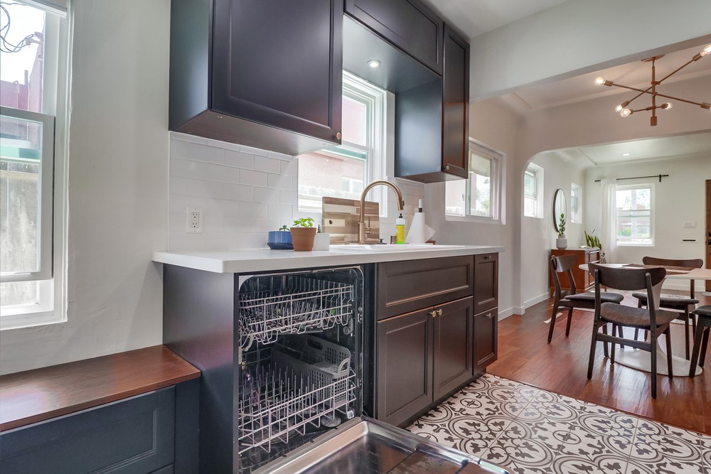Virtual tour photo 39 of 62 for 4421 41st St