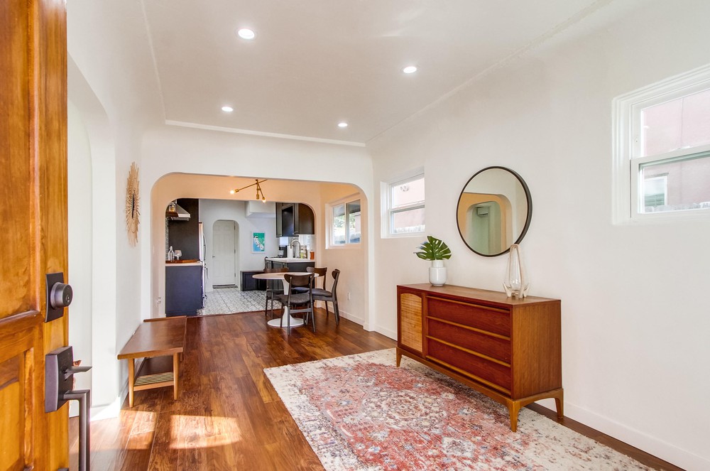Virtual tour photo 8 of 54 for 4421 41st St