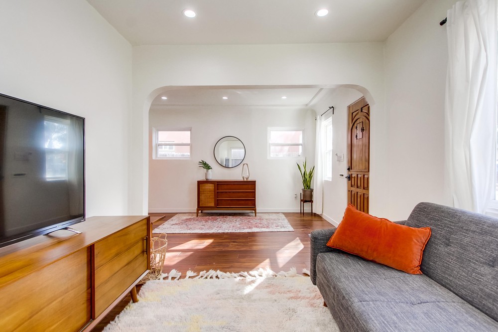 Virtual tour photo 16 of 54 for 4421 41st St