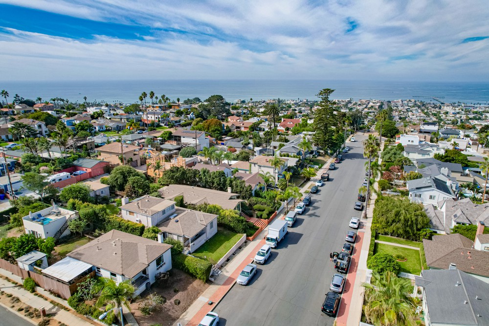 Virtual tour photo 13 of 30 for 4421 Del Monte Ave