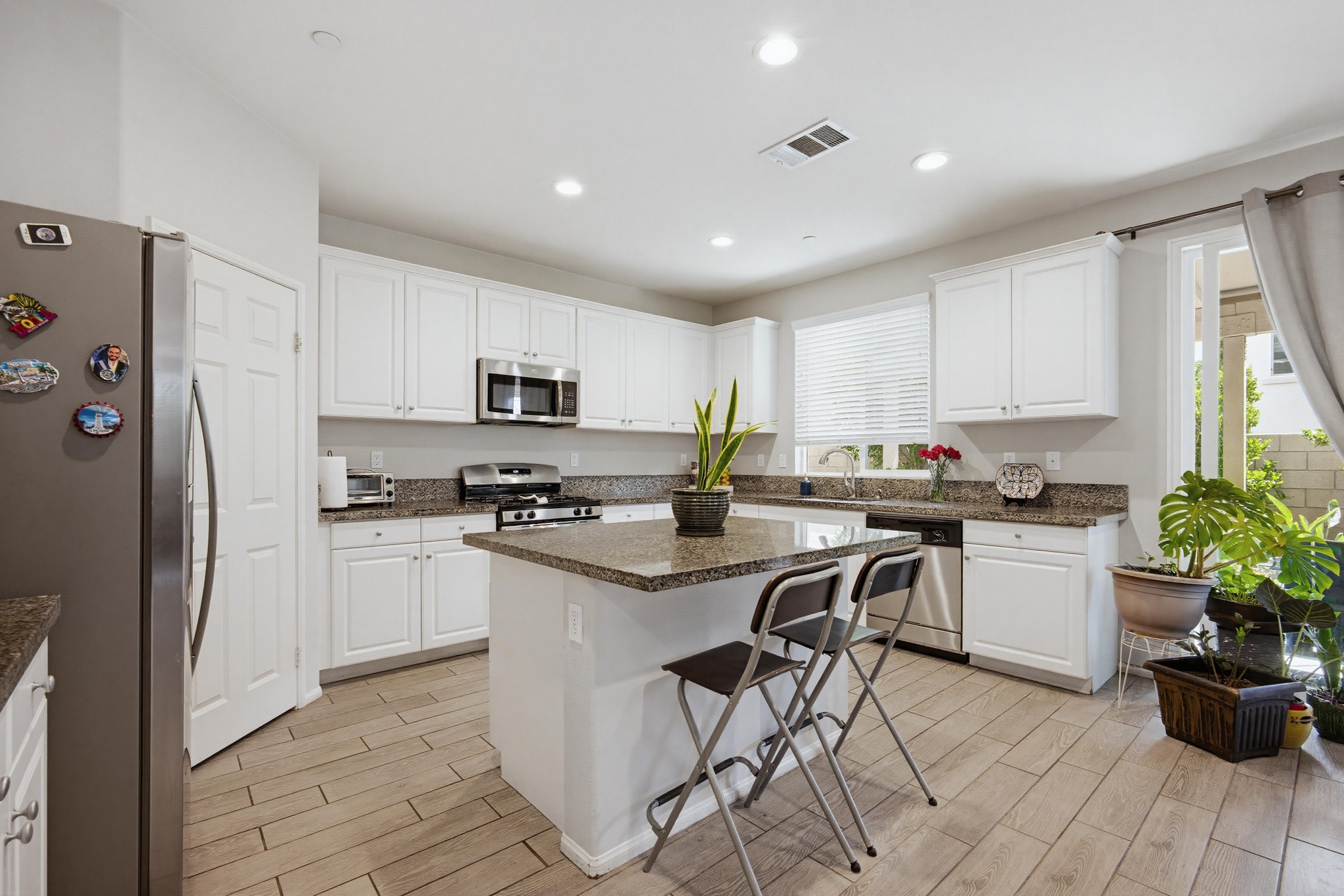 Virtual tour photo 12 of 60 for 4421 Quiroga Dr