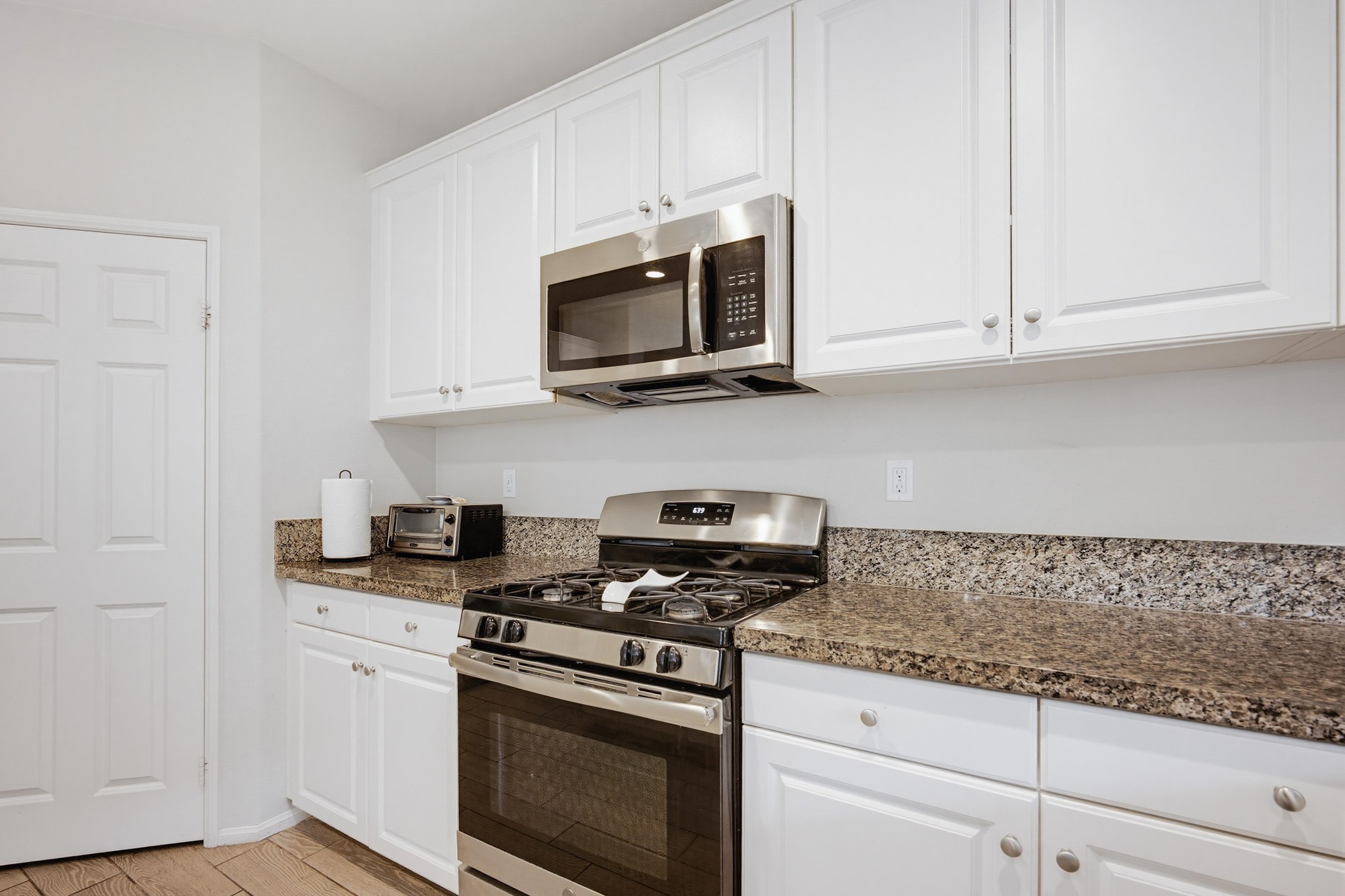 Virtual tour photo 15 of 60 for 4421 Quiroga Dr