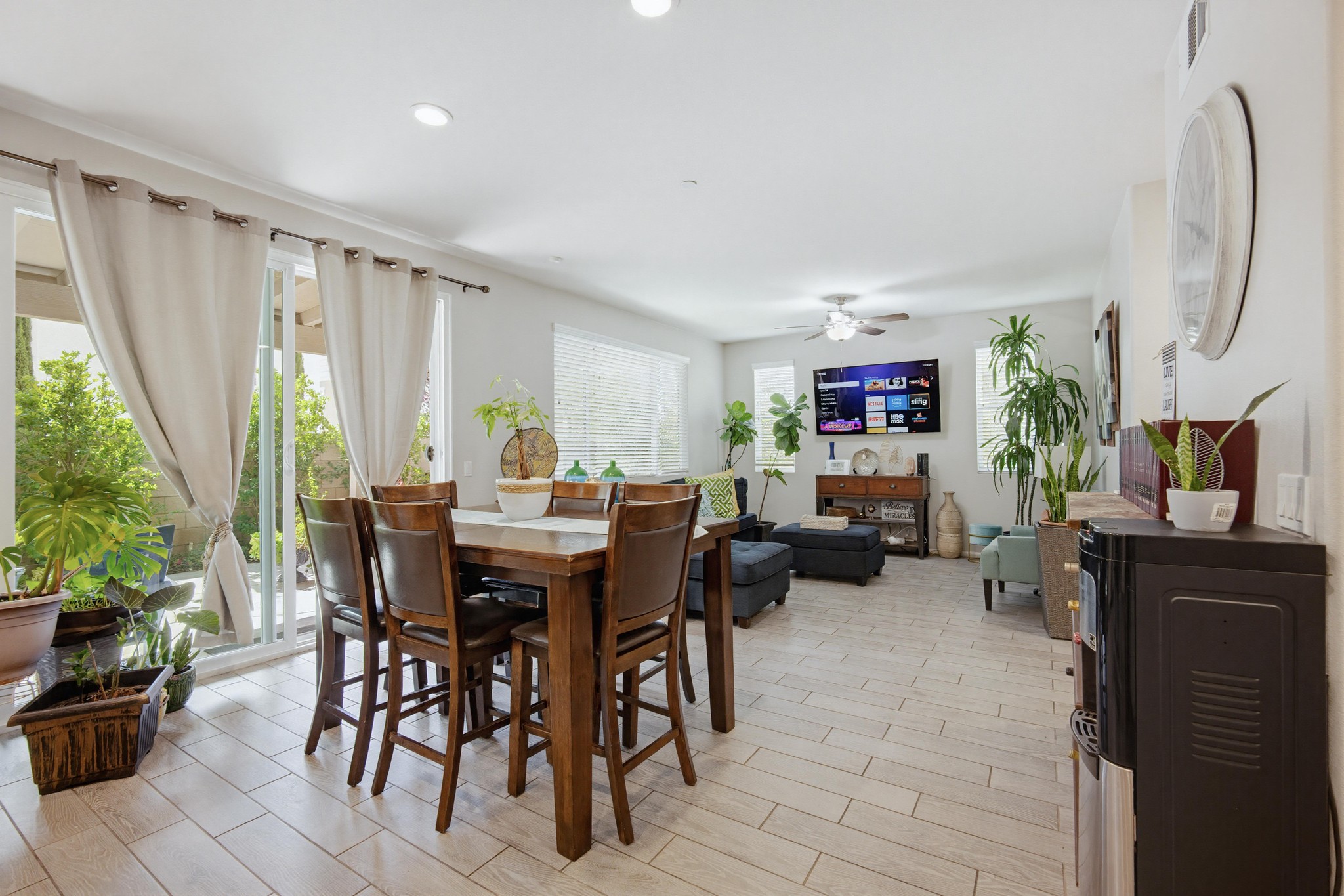 Virtual tour photo 17 of 60 for 4421 Quiroga Dr