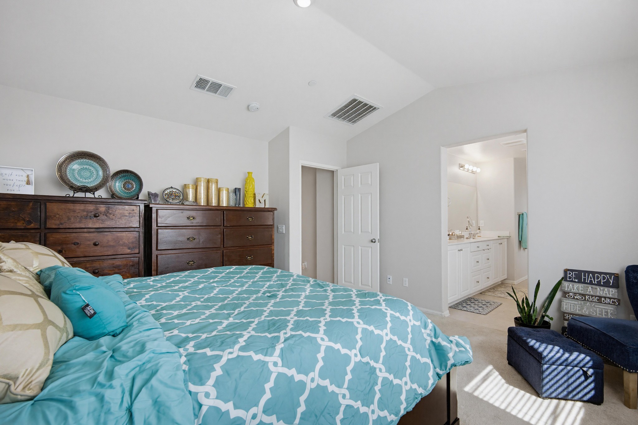 Virtual tour photo 31 of 60 for 4421 Quiroga Dr