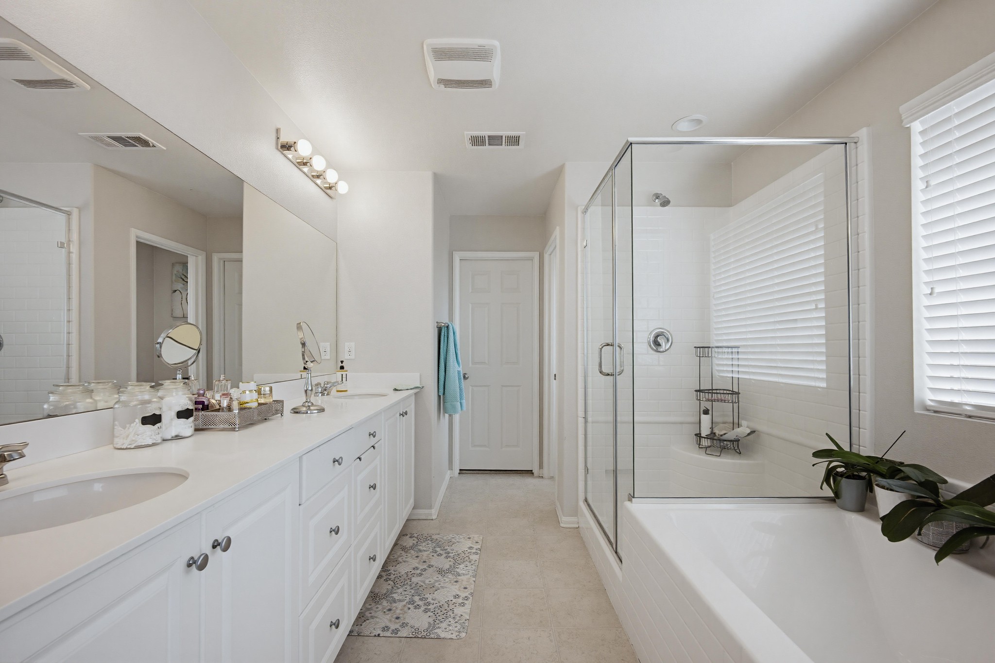 Virtual tour photo 32 of 60 for 4421 Quiroga Dr