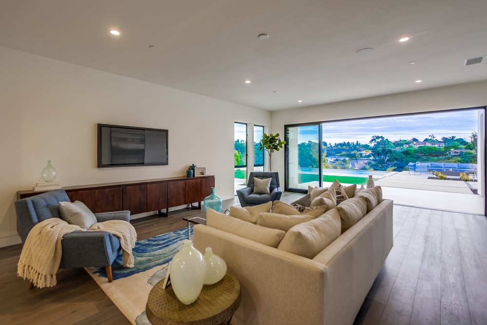 Virtual tour photo 31 of 130 for 4422 Yerba Santa Dr