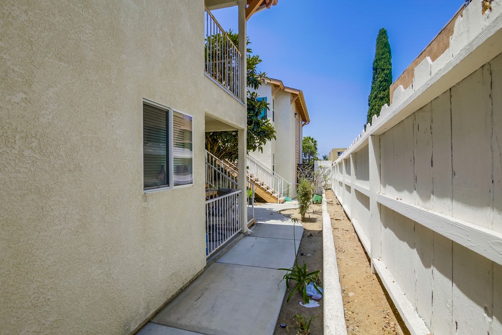 Virtual tour photo 14 of 25 for 4423 49th St