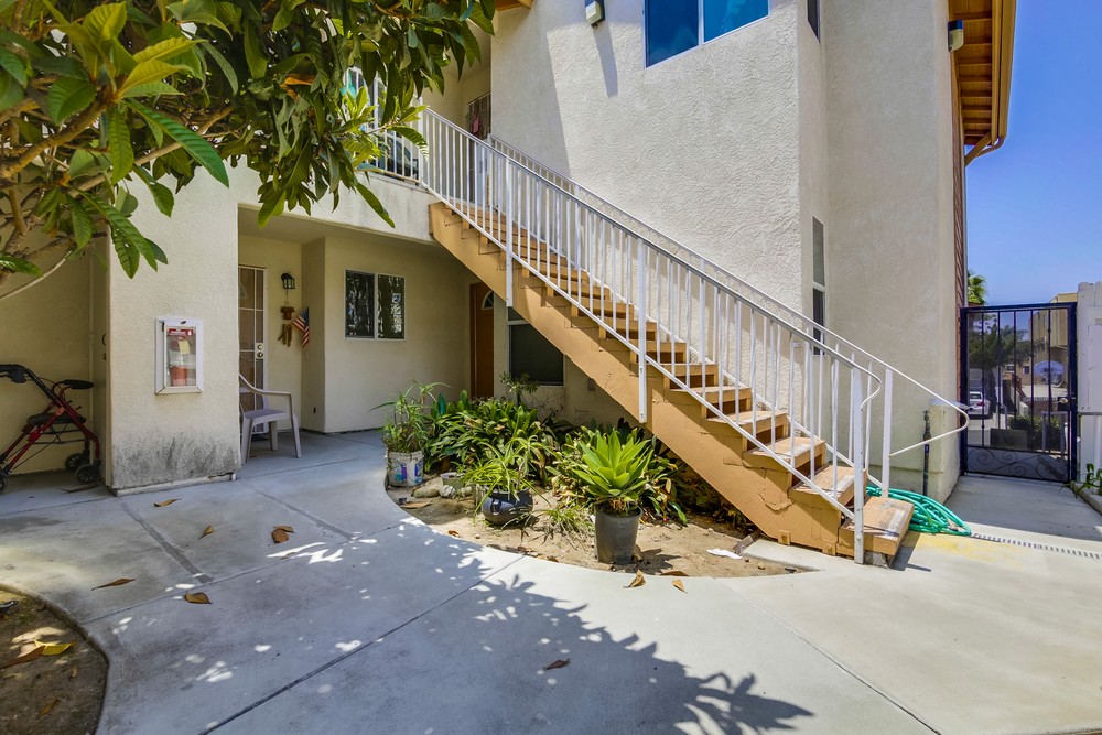 Virtual tour photo 18 of 25 for 4423 49th St