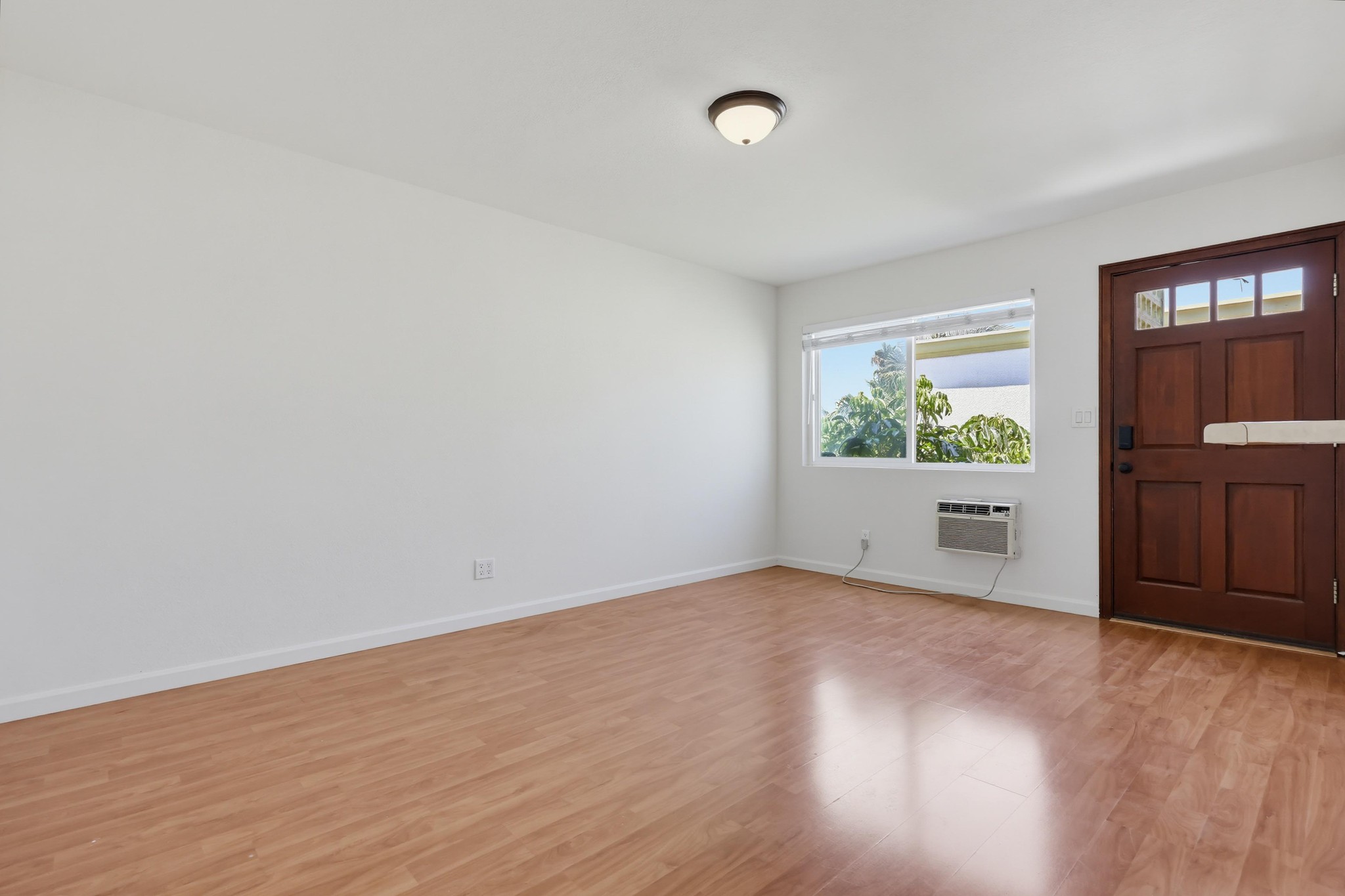 Virtual tour photo 16 of 34 for 4425 50th St Unit 11