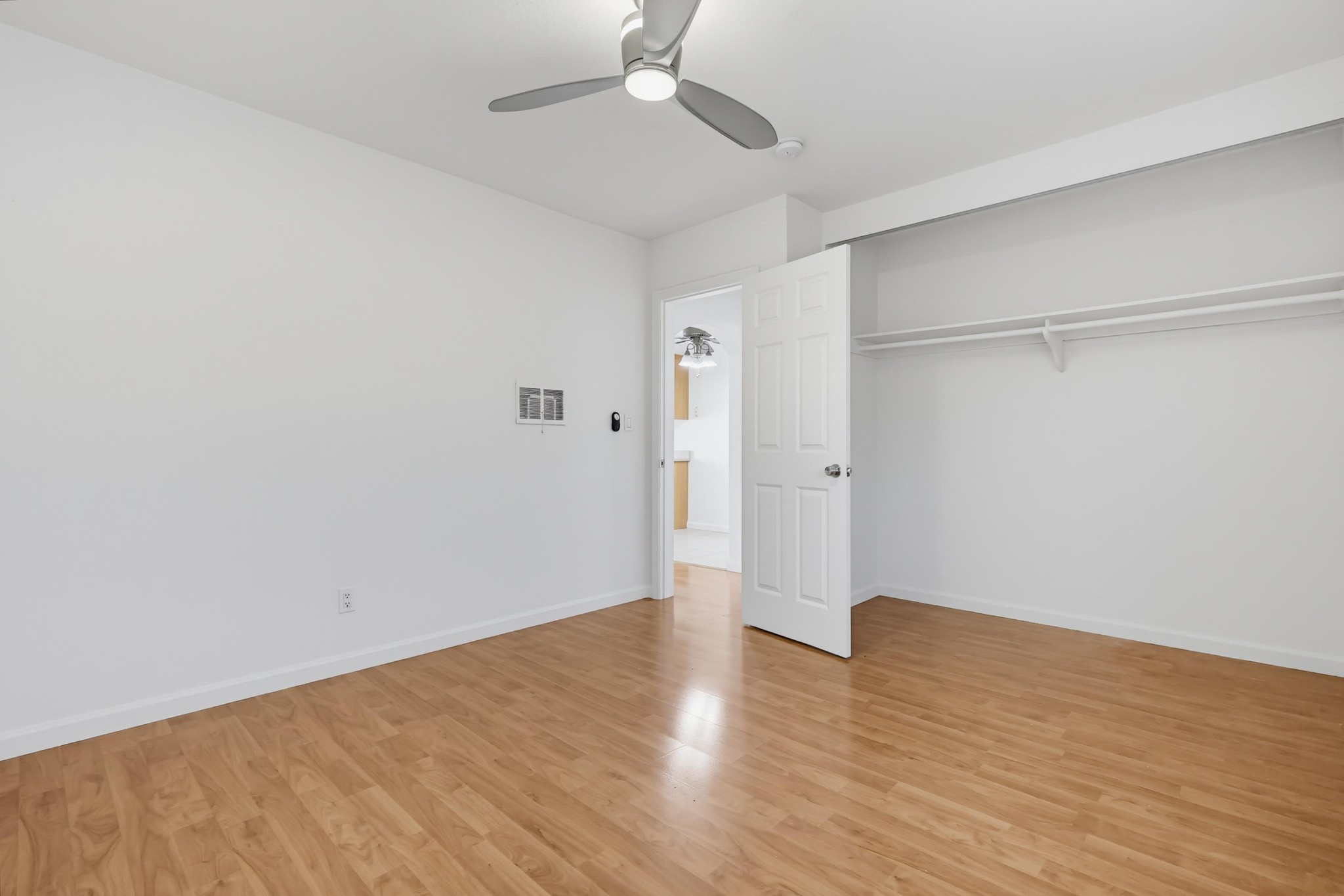 Virtual tour photo 30 of 34 for 4425 50th St Unit 11