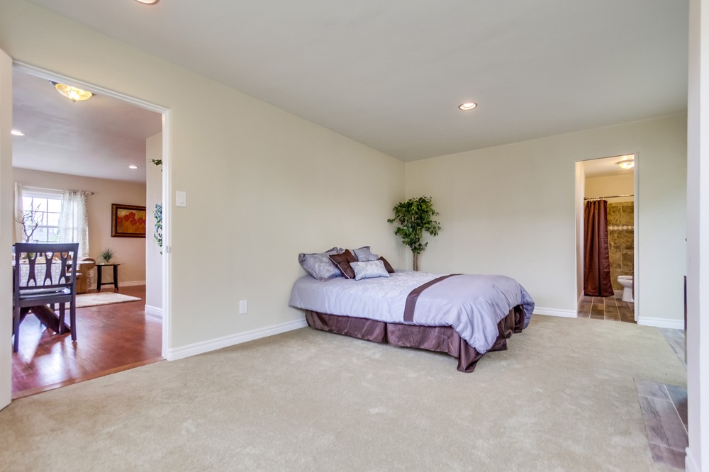 Virtual tour photo 17 of 29 for 4425 Berting Street