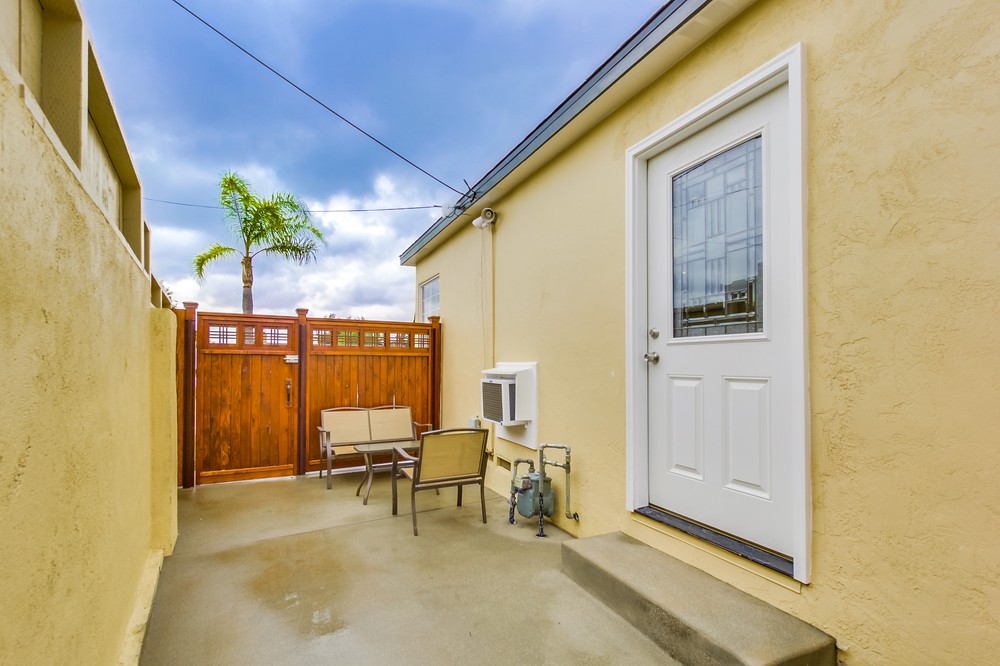 Virtual tour photo 26 of 29 for 4425 Berting Street