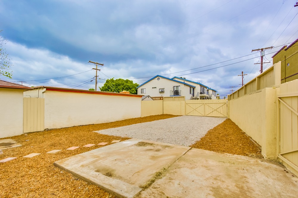 Virtual tour photo 28 of 29 for 4425 Berting Street