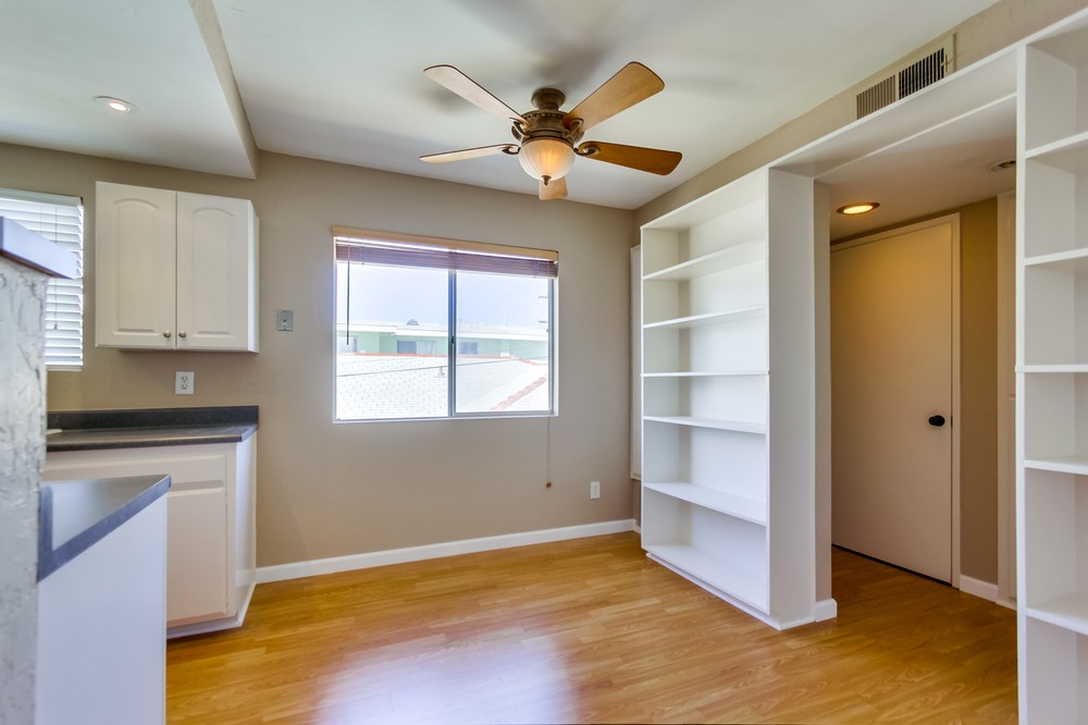 Virtual tour photo 14 of 27 for 4425 Louisiana St #4