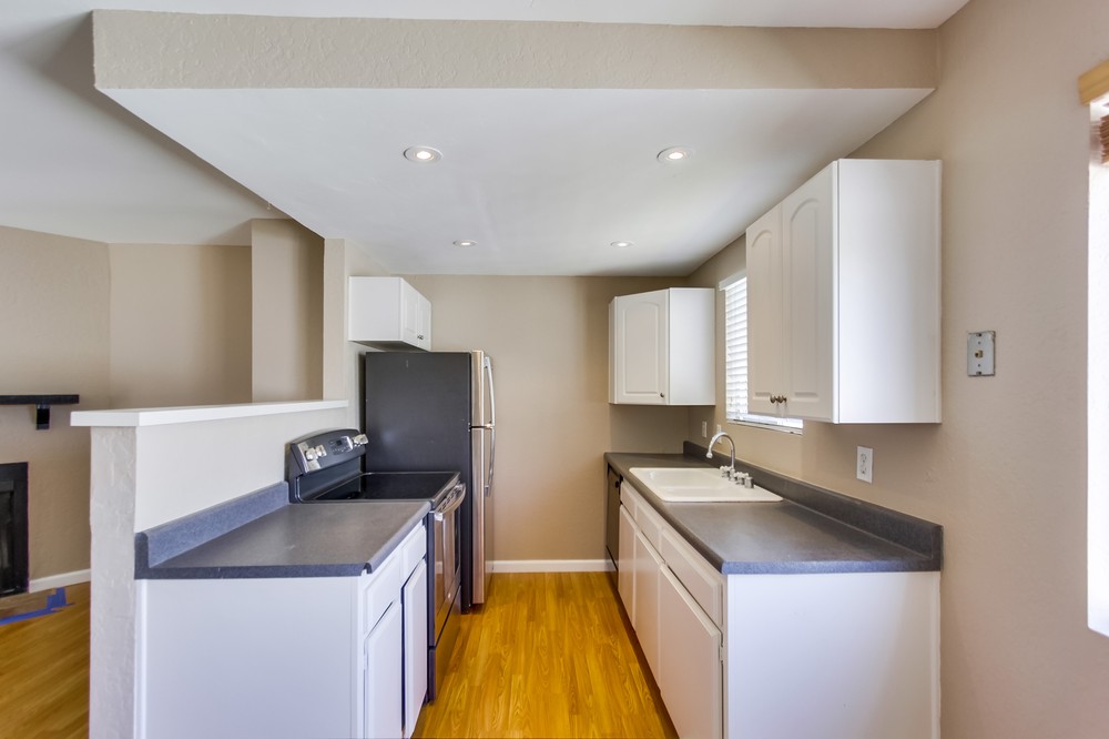 Virtual tour photo 17 of 27 for 4425 Louisiana St #4