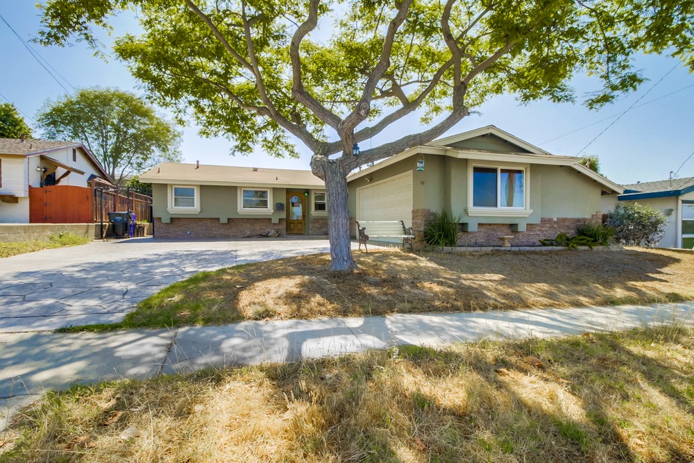 Virtual tour photo 3 of 48 for 4425 Mt Everest Blvd