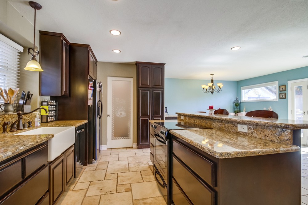 Virtual tour photo 22 of 48 for 4425 Mt Everest Blvd