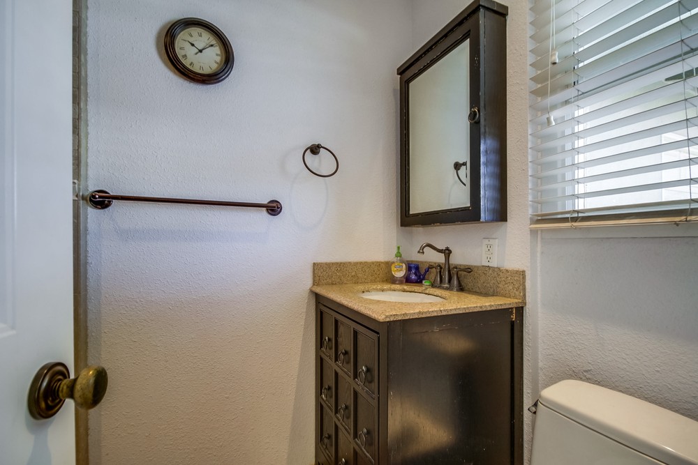 Virtual tour photo 23 of 48 for 4425 Mt Everest Blvd