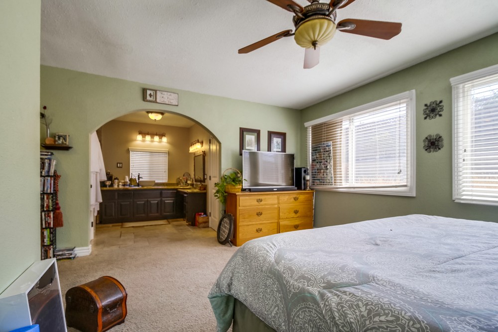Virtual tour photo 27 of 48 for 4425 Mt Everest Blvd
