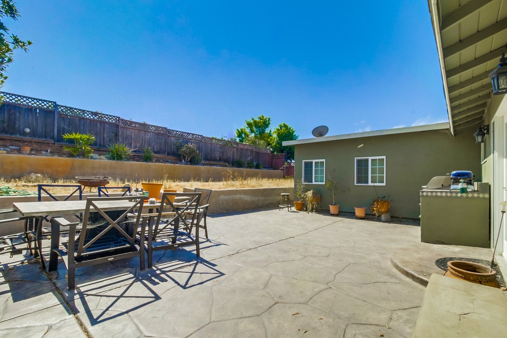Virtual tour photo 40 of 48 for 4425 Mt Everest Blvd