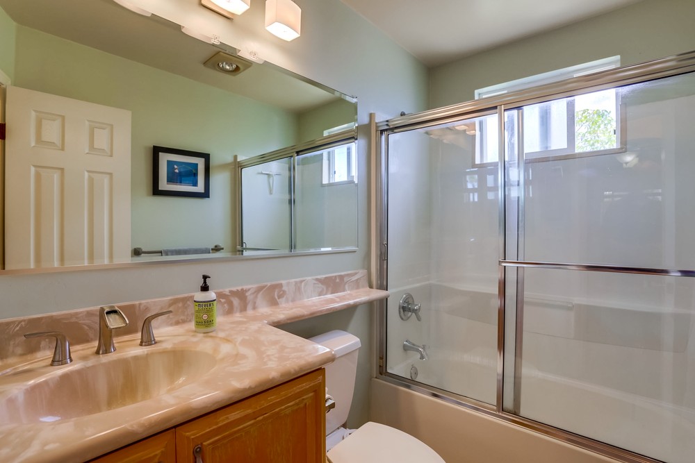 Virtual tour photo 18 of 28 for 4431 32nd St