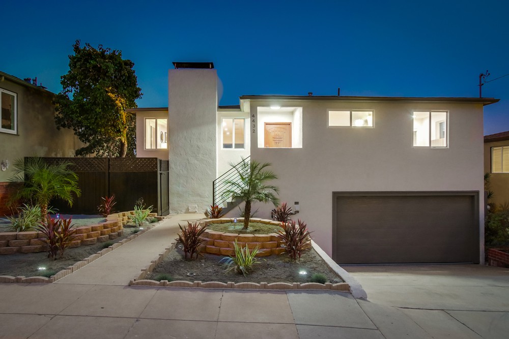Virtual tour photo 3 of 107 for 4432 Muir Ave