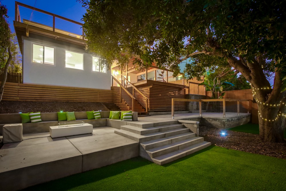 Virtual tour photo 11 of 107 for 4432 Muir Ave