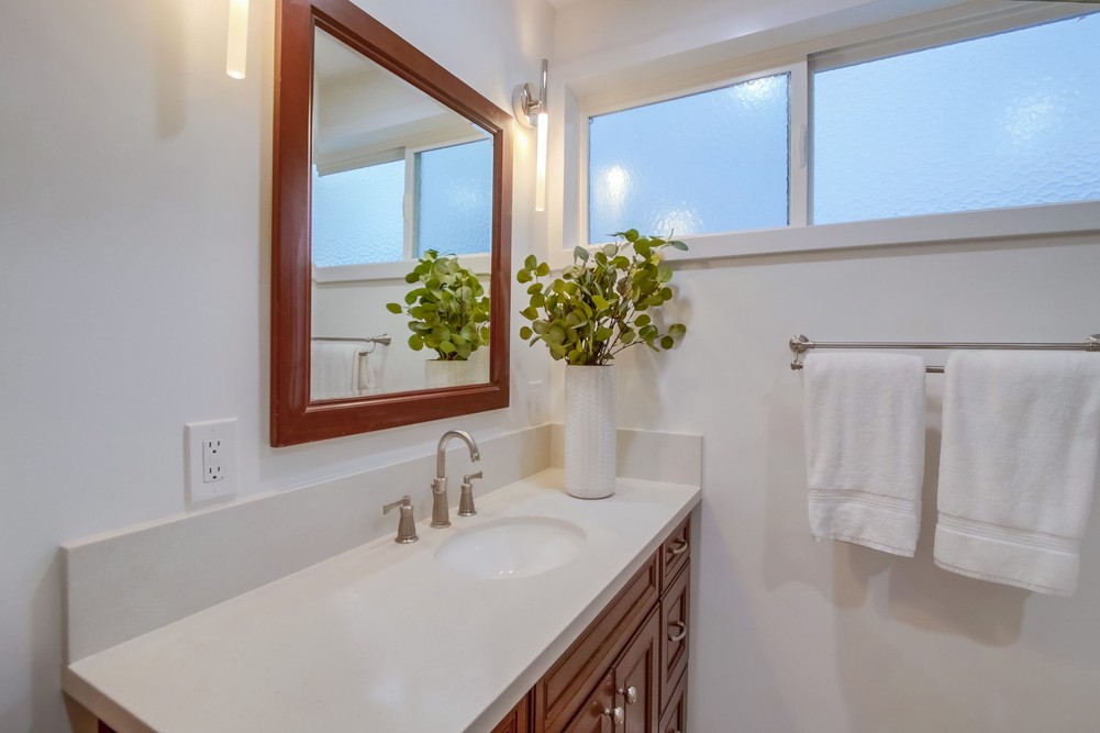 Virtual tour photo 46 of 107 for 4432 Muir Ave