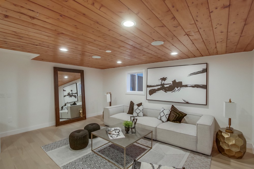 Virtual tour photo 50 of 107 for 4432 Muir Ave