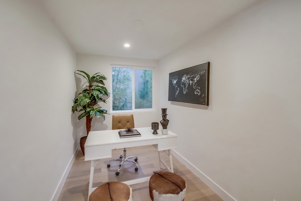 Virtual tour photo 51 of 107 for 4432 Muir Ave