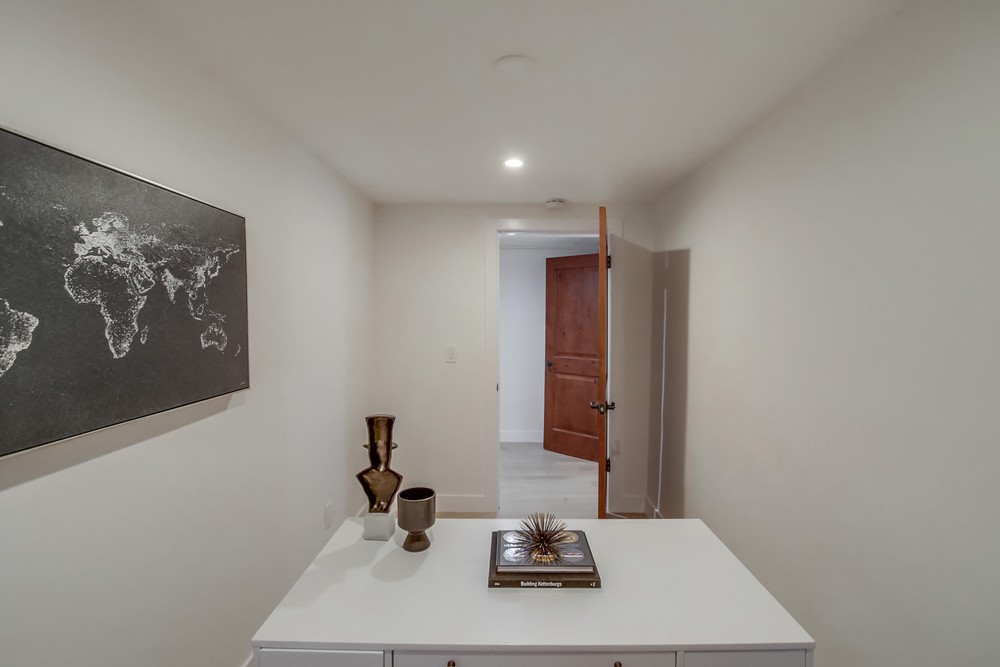 Virtual tour photo 52 of 107 for 4432 Muir Ave