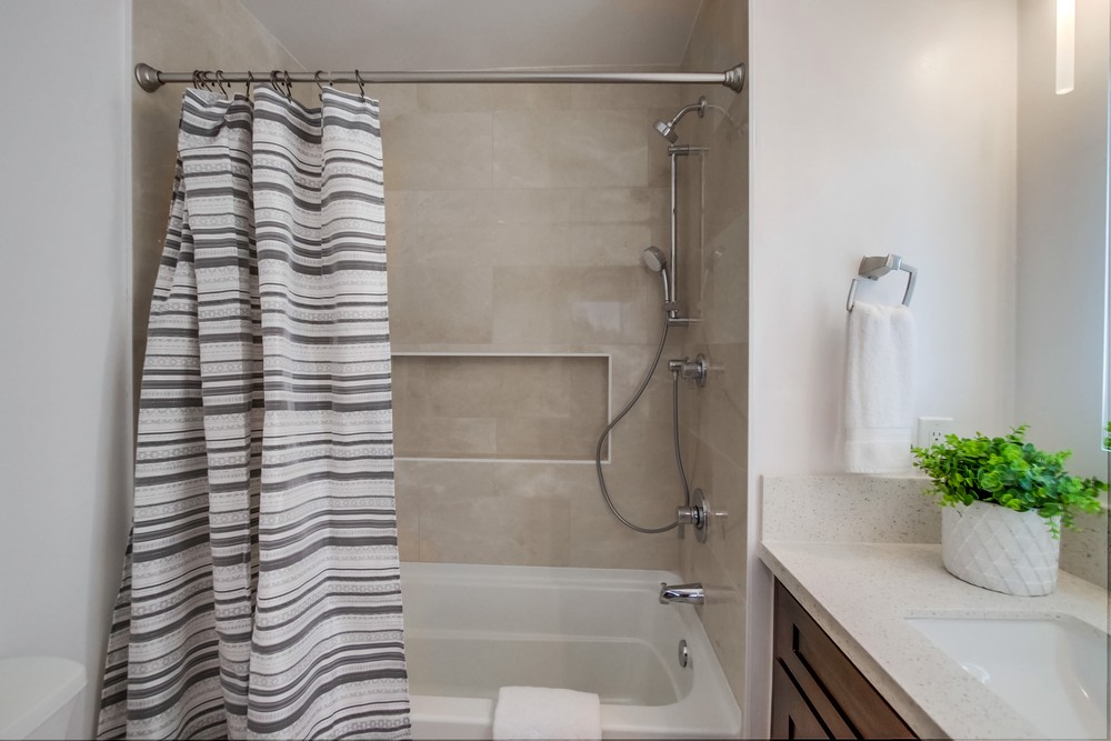 Virtual tour photo 57 of 107 for 4432 Muir Ave