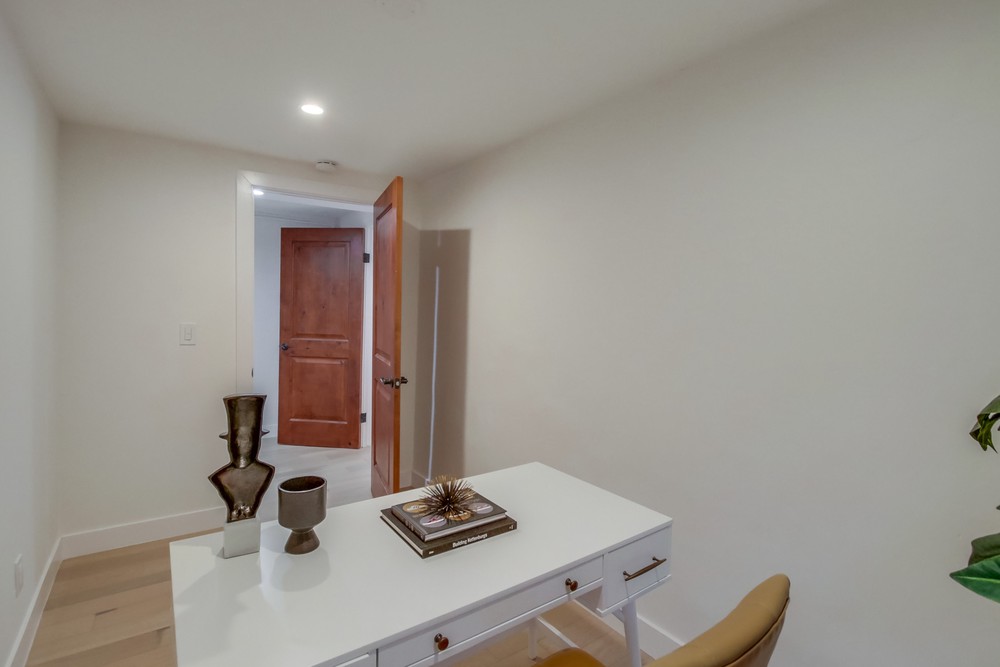 Virtual tour photo 63 of 107 for 4432 Muir Ave