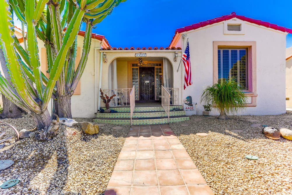 Virtual tour photo 5 of 73 for 4432 Swift Ave