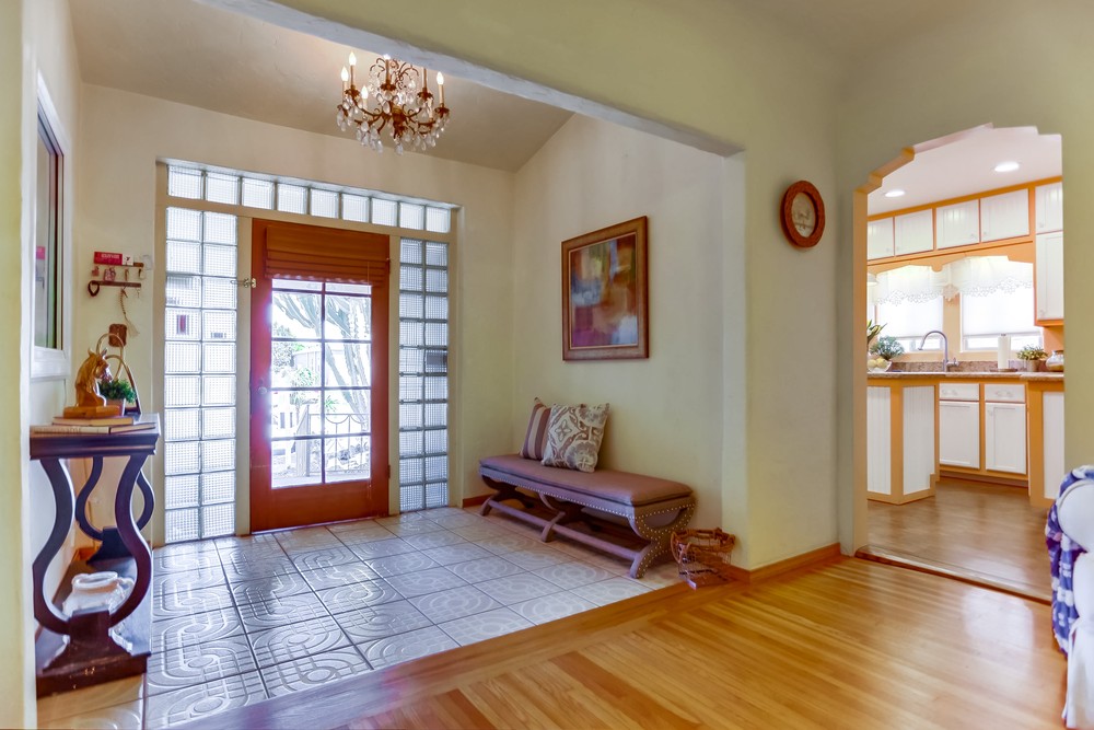 Virtual tour photo 15 of 73 for 4432 Swift Ave