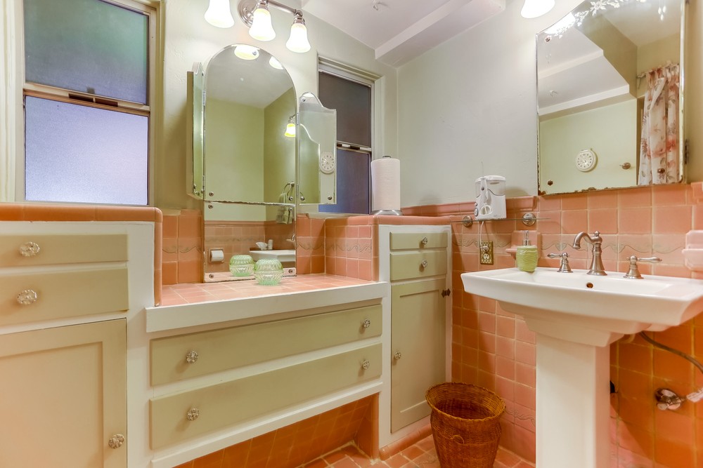 Virtual tour photo 44 of 73 for 4432 Swift Ave